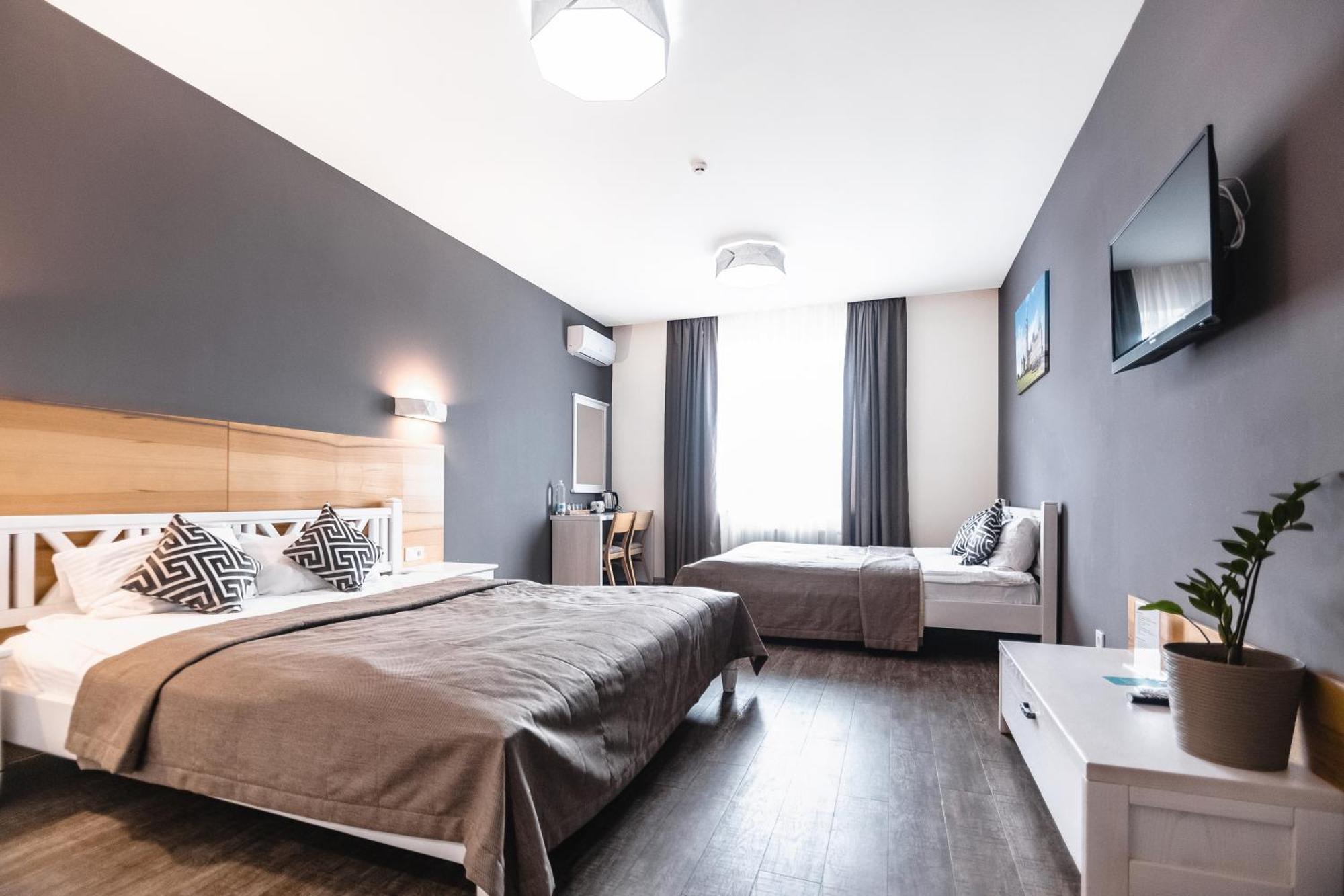 Geography Hotel Veresneve Exterior foto